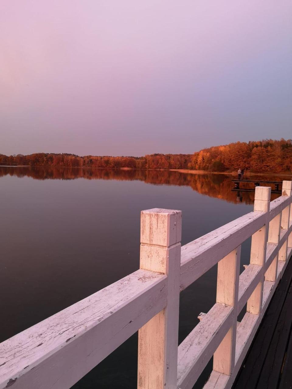 Pokoje Hotelowe Nad Jeziorem Jelen Bytow  Bagian luar foto